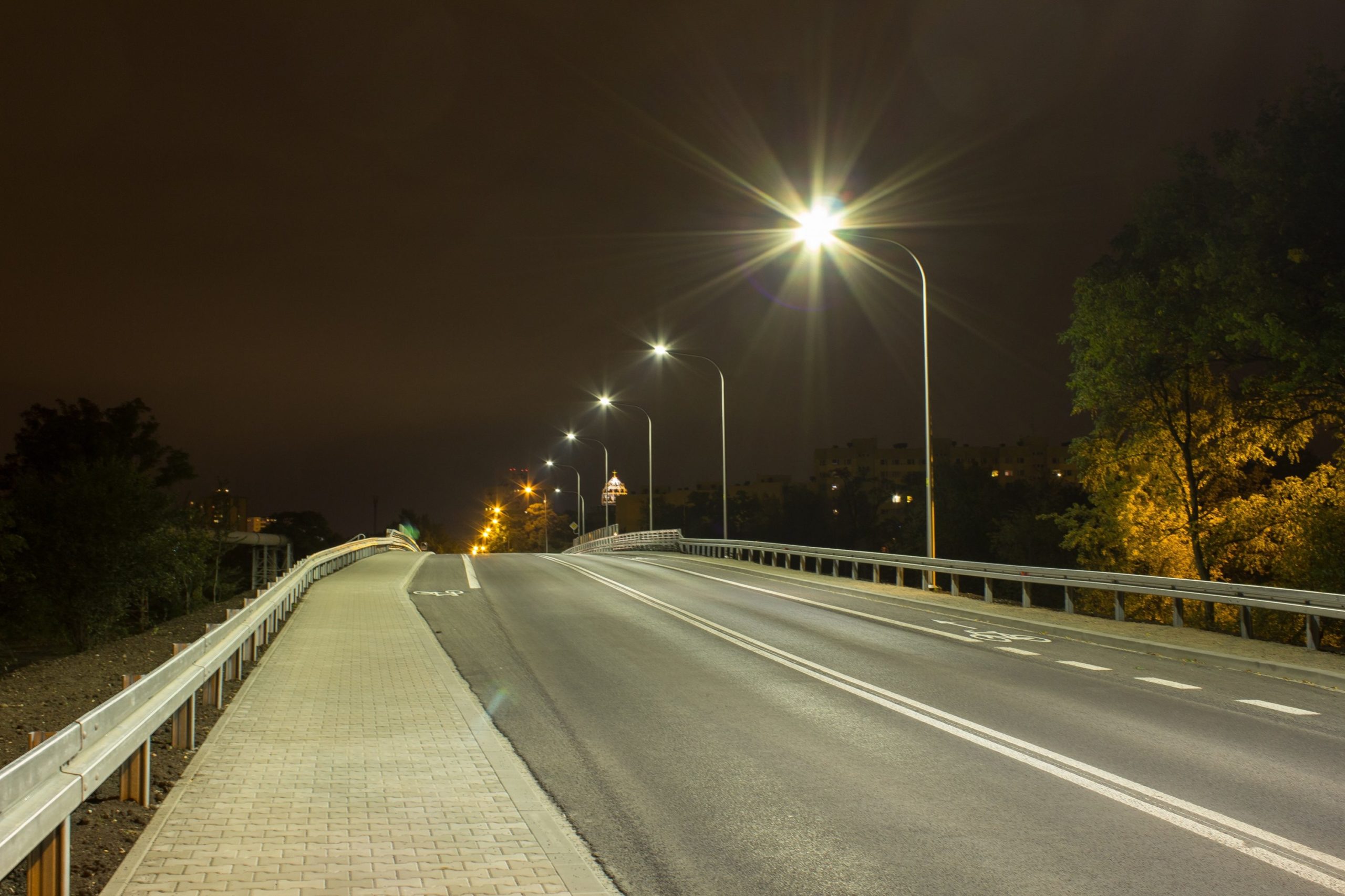 Oprawy Cordoba na wiadukcie we Wrocławiu - Luxon LED